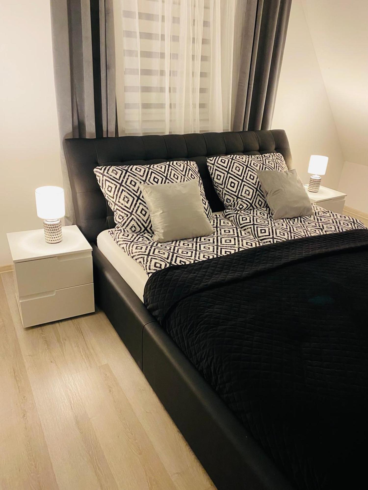 Apartamenty Pod Wieza 1 Ольштынек Экстерьер фото